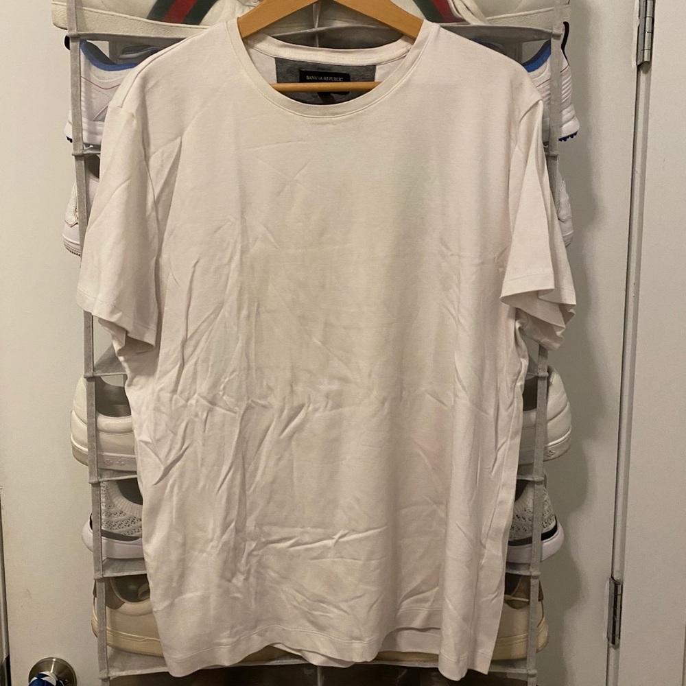 Banana republic T-shirt